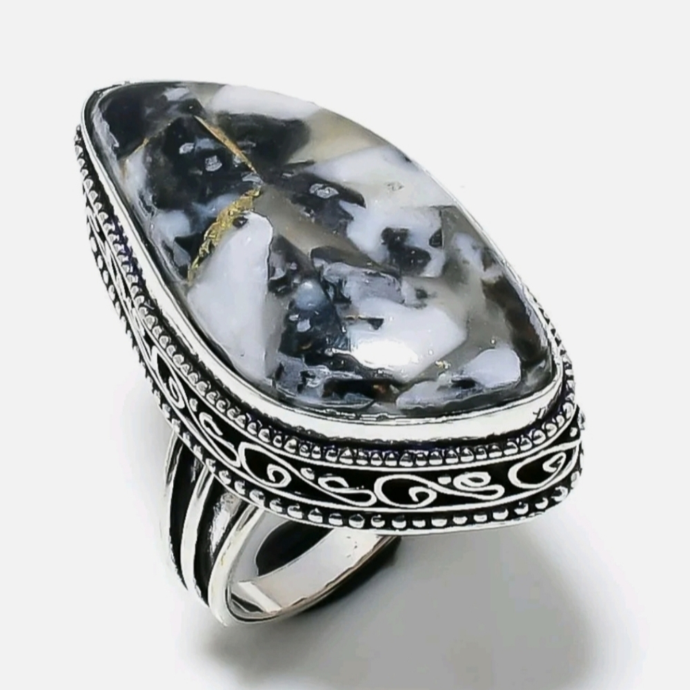New White Buffalo Antique Design Silver Ring. - Picture 15 of 16
